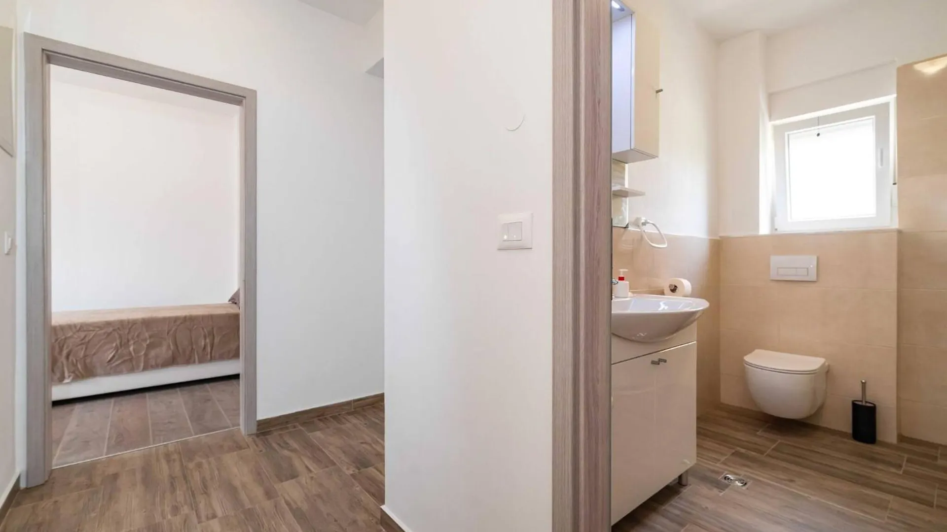 My Dalmatia - Apartment Blagdan Two With Private Parking Zadar